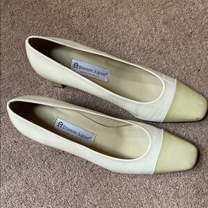 Etienne Aigner Cream and Tan 10M Leather Heels with Timeless Elegance